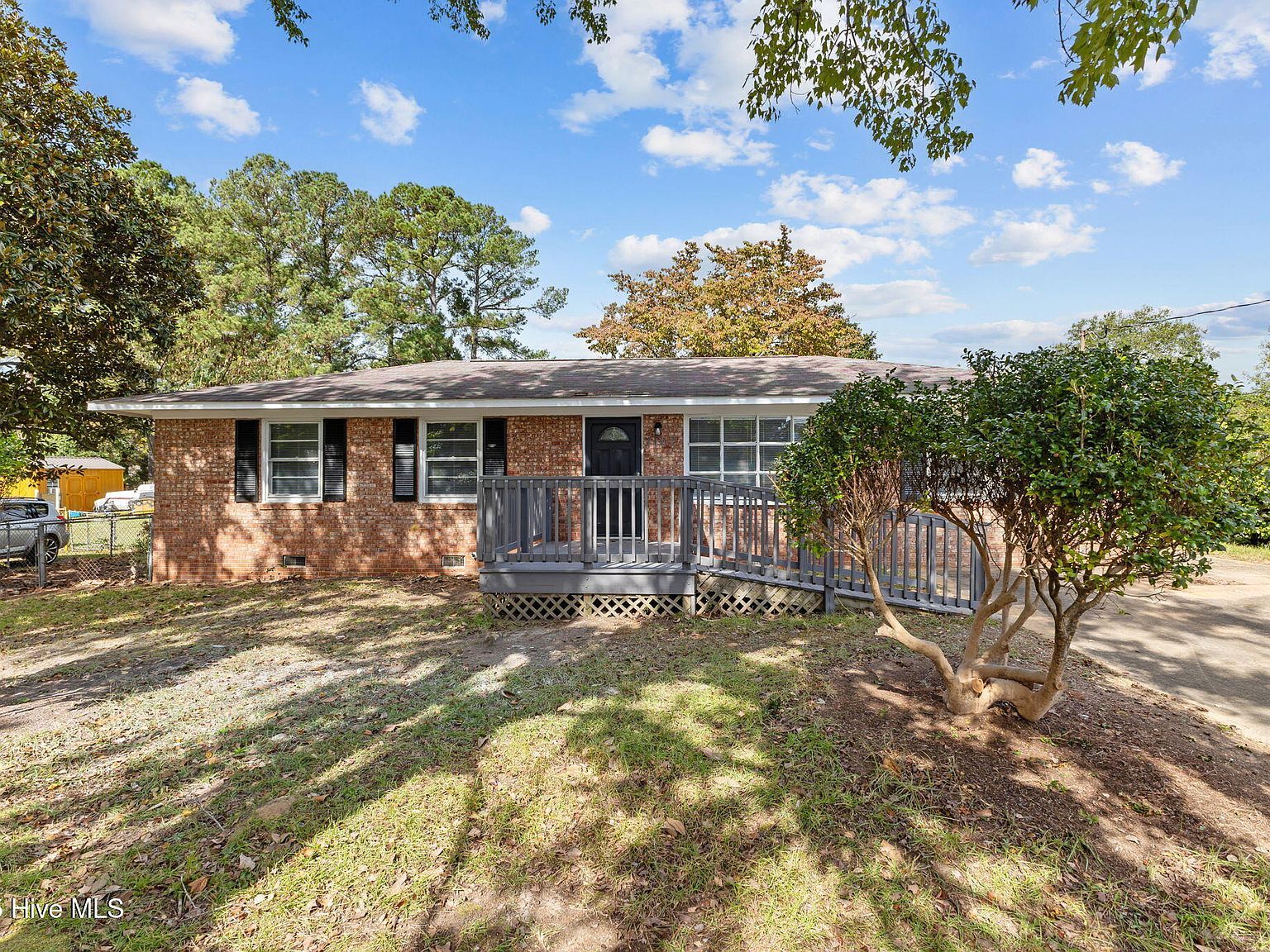 1102 Danbury Rd Fayetteville, NC 28311 - Thumbnail 2