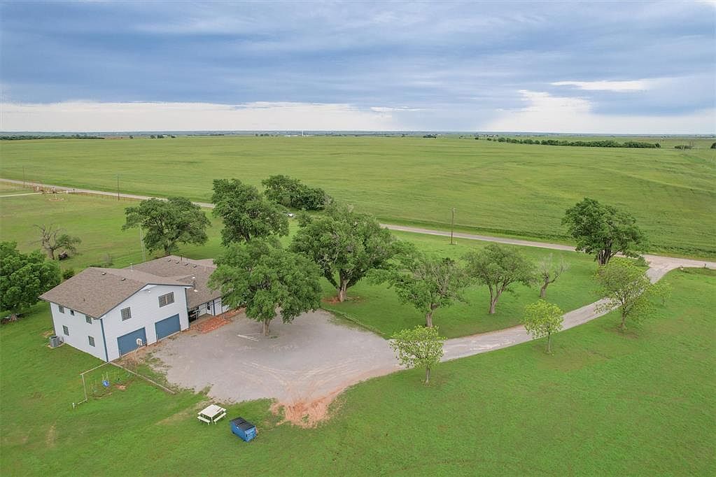 11747 N 2240th Rd Cordell, OK 73632, 73632
