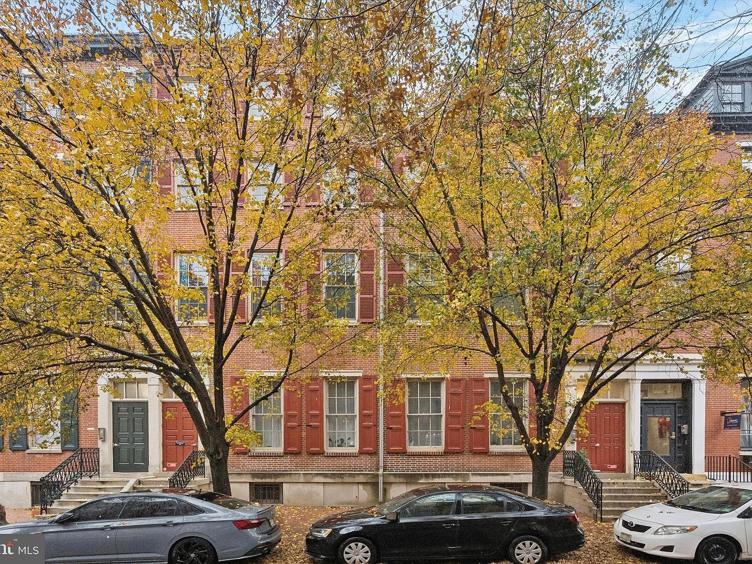 1029-33 Spruce St #307 Philadelphia, PA 19107 - Thumbnail 2