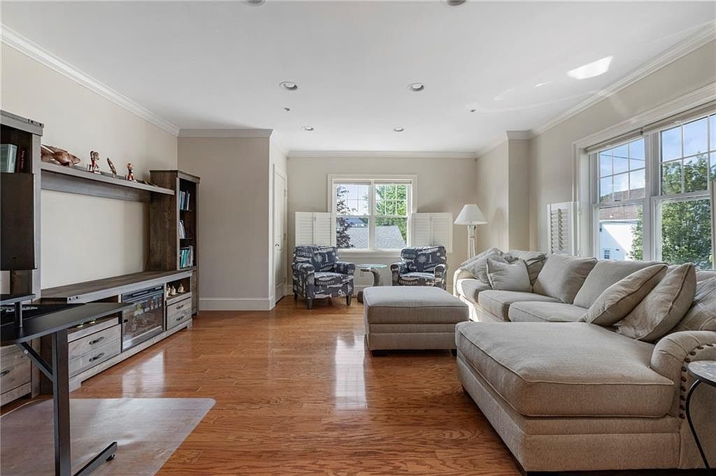 50 Clemence St #50 Cranston, RI 02920, 2920