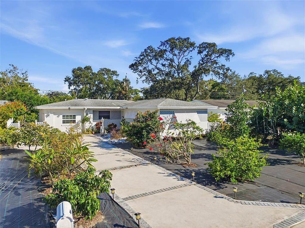 29747 70th St N Clearwater, FL 33761 - Thumbnail 2