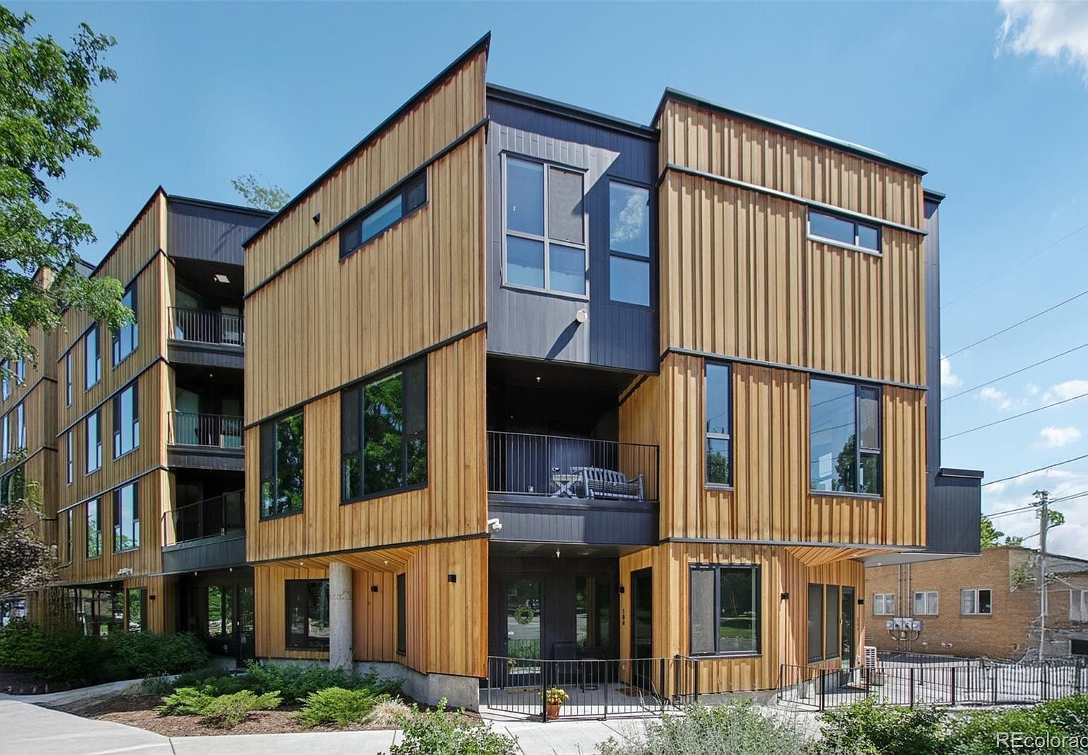 1601 Park Ave #106 Denver, CO 80218 - Thumbnail 2