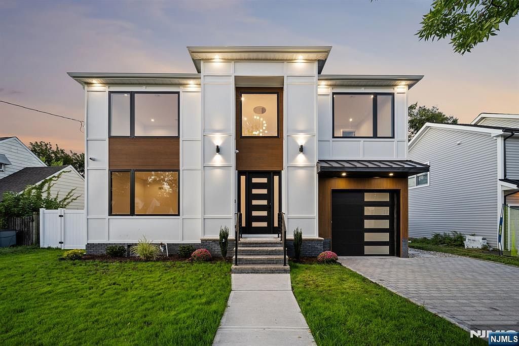 12-25 Eastern Dr Fair Lawn, NJ 07410 - Thumbnail 2