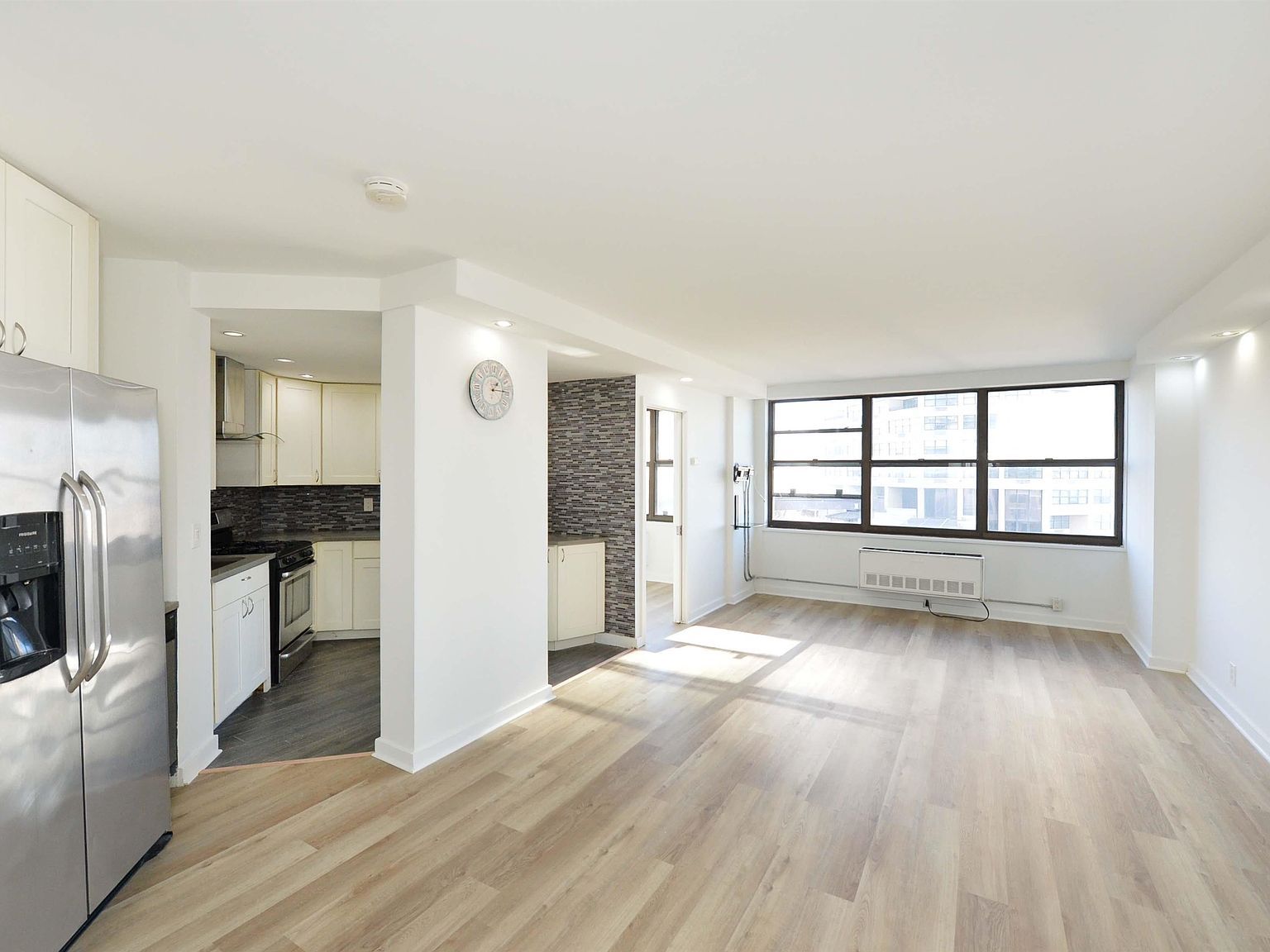 7002 Boulevard UNIT 21B West New York, NJ 07093 - Thumbnail 2