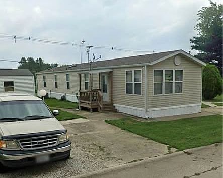 166 Randolph St Mahomet, IL 61853 - Thumbnail 2