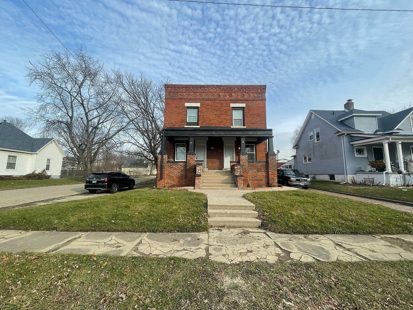 25 N Alexander St Danville, IL 61832 - Thumbnail 2