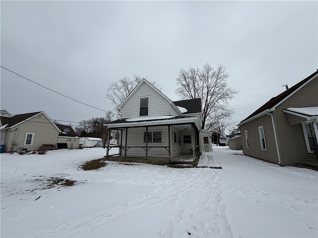 510 N 3rd St Hoopeston, IL 60942 - Thumbnail 2