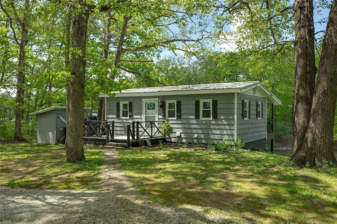 14744 N Court 1 Effingham, IL 62401 - Thumbnail 2