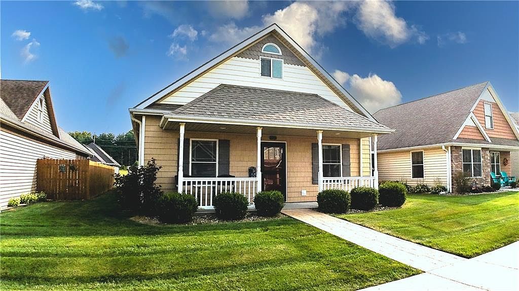 4816 N Creek Woods Dr Saint Joseph, MO 64507 - Thumbnail 2