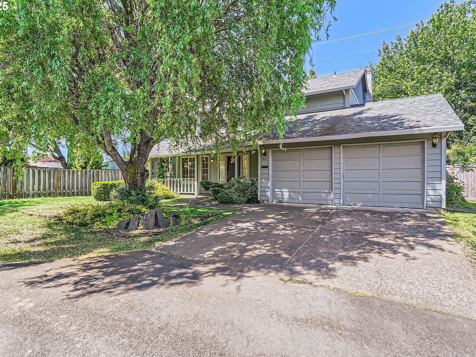 1811 NE 56th Ave Hillsboro, OR 97124 - Thumbnail 2