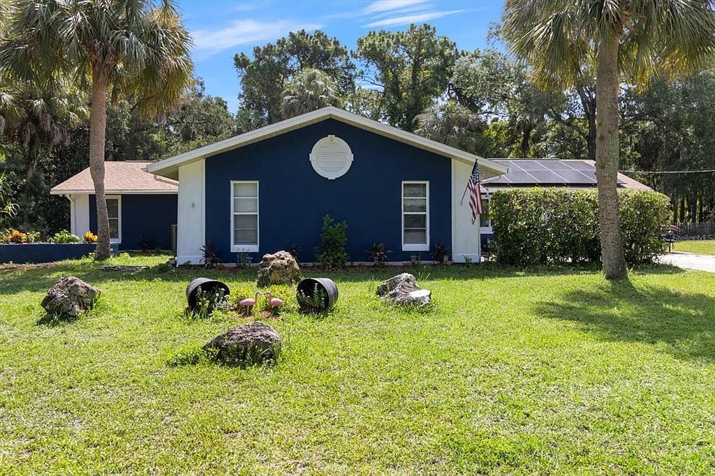 491 N Country Club Dr Crystal River, FL 34429 - Thumbnail 2