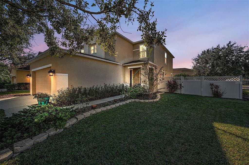 3619 Hatchbend Way Wesley Chapel, FL 33544 - Thumbnail 2