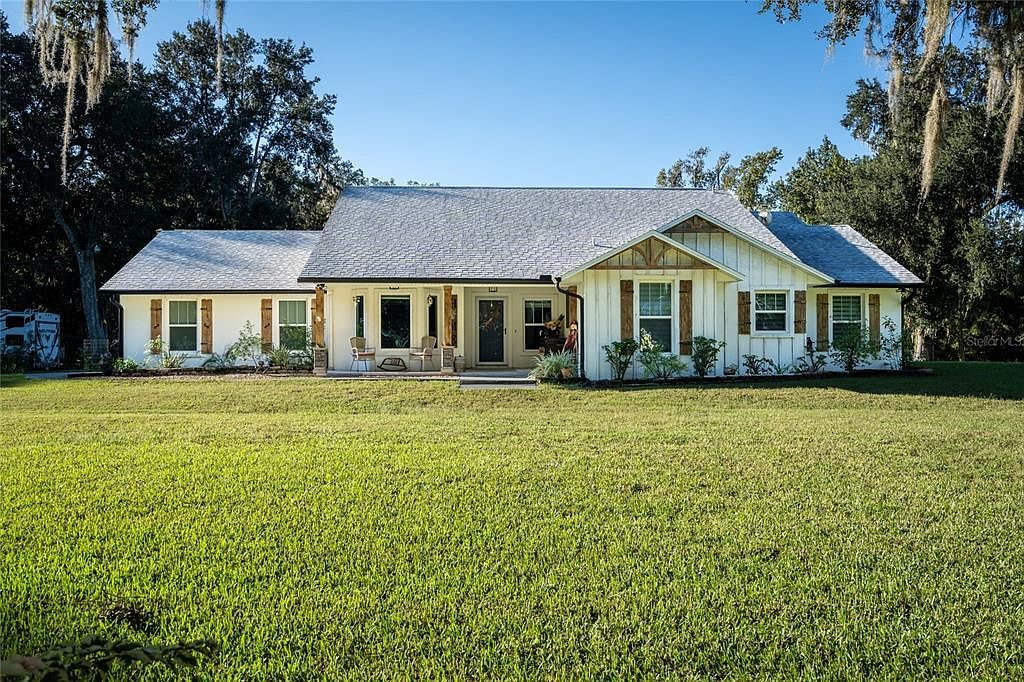 3120 Hoke Dr Edgewater, FL 32141 - Thumbnail 2