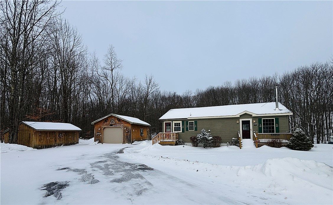 595 Summit Lake Rd Burlington Flats, NY 13315 - Thumbnail 2