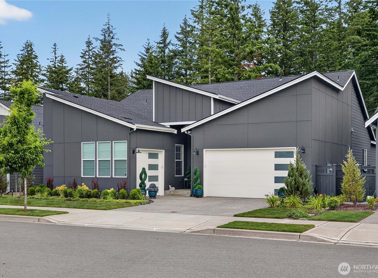 33110 Liberty Ave SE Black Diamond, WA 98010, 98010