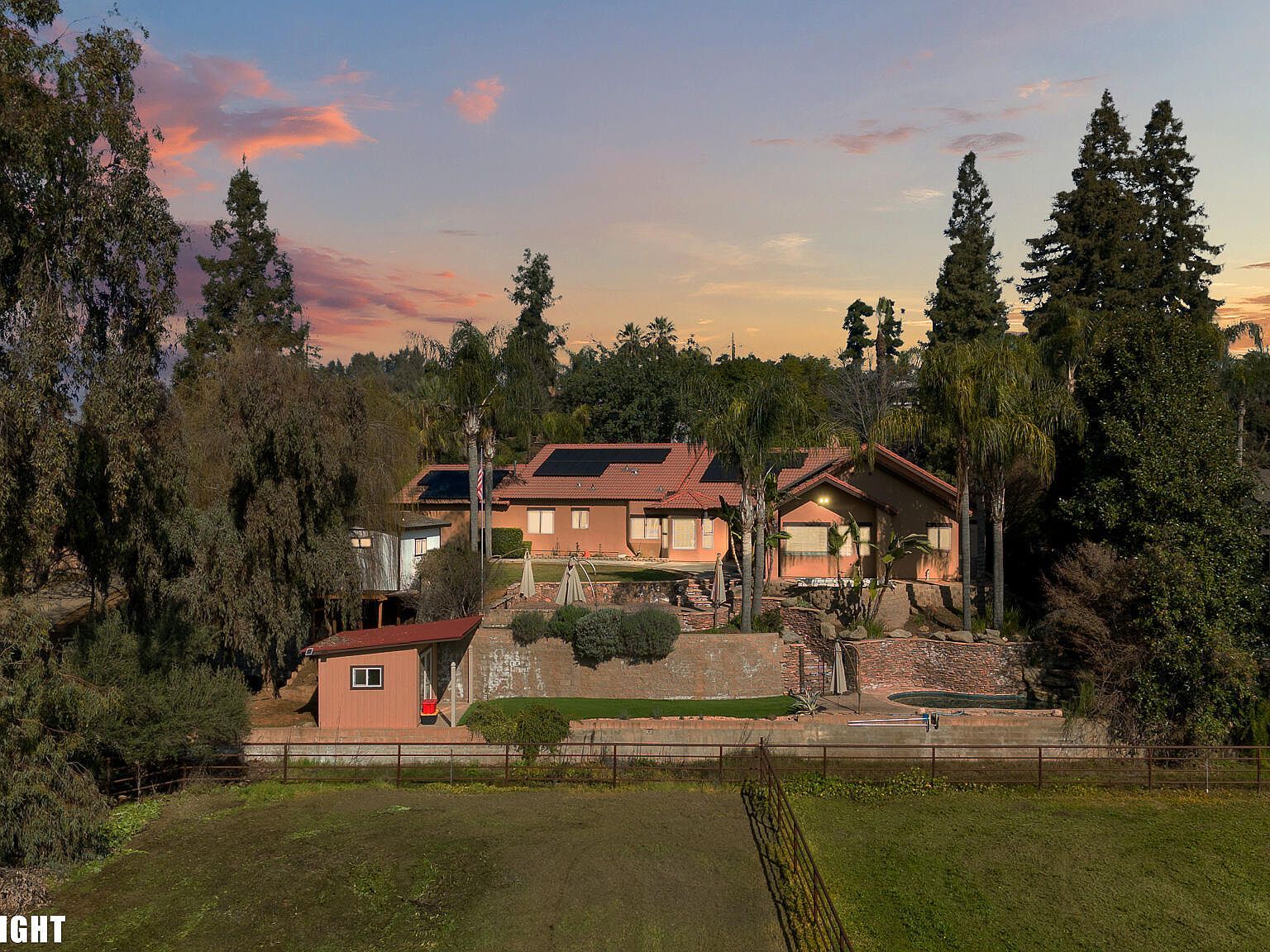 915 S Strathmore Ave Lindsay, CA 93247 - Thumbnail 2