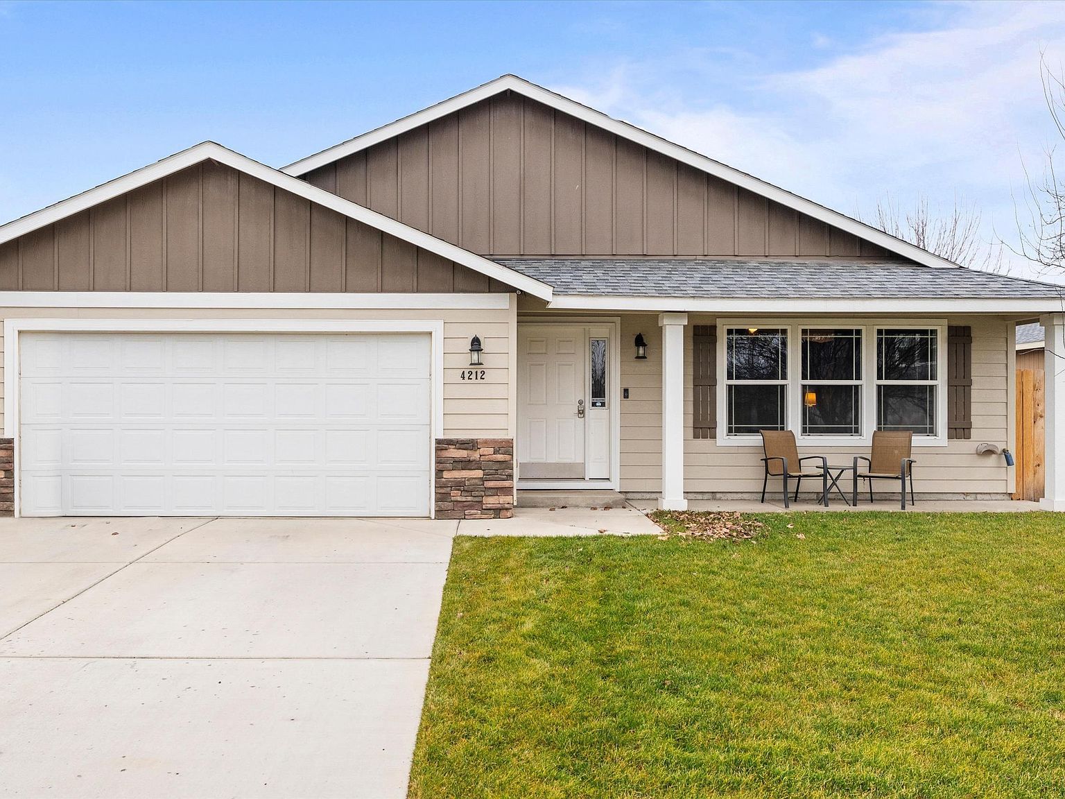 4212 Des Moines Ln Pasco, WA 99301 - Thumbnail 2