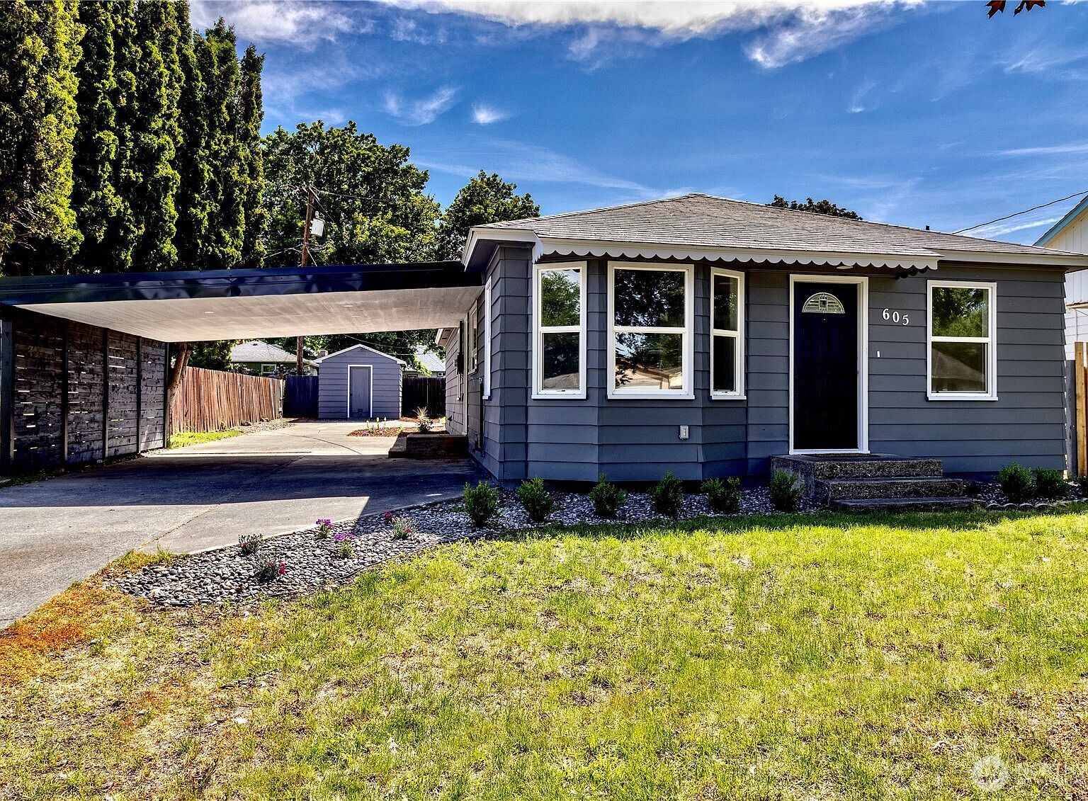 605 Holly St Walla Walla, WA 99362 - Thumbnail 2