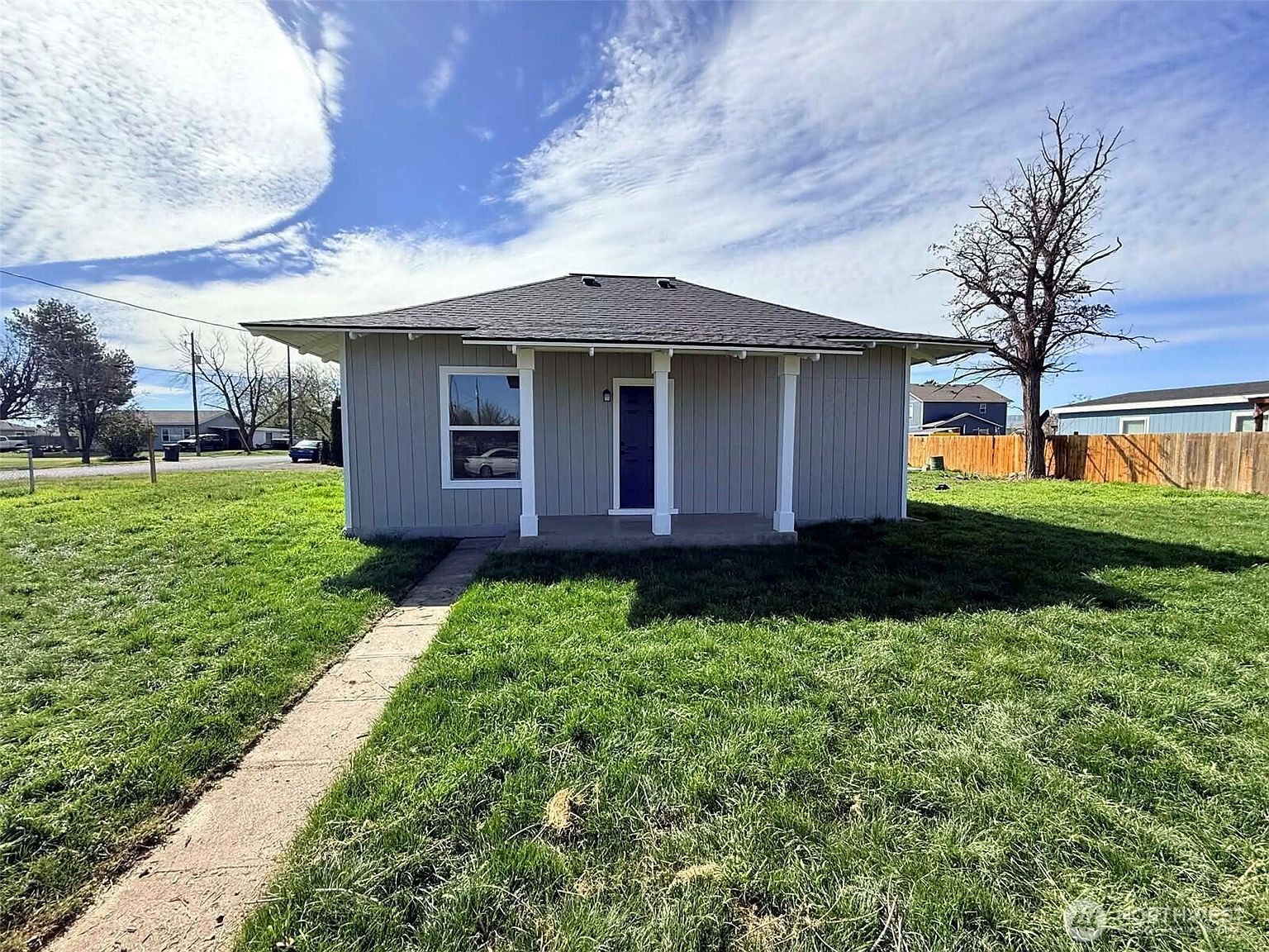 7 2nd St Touchet, WA 99360, 99360