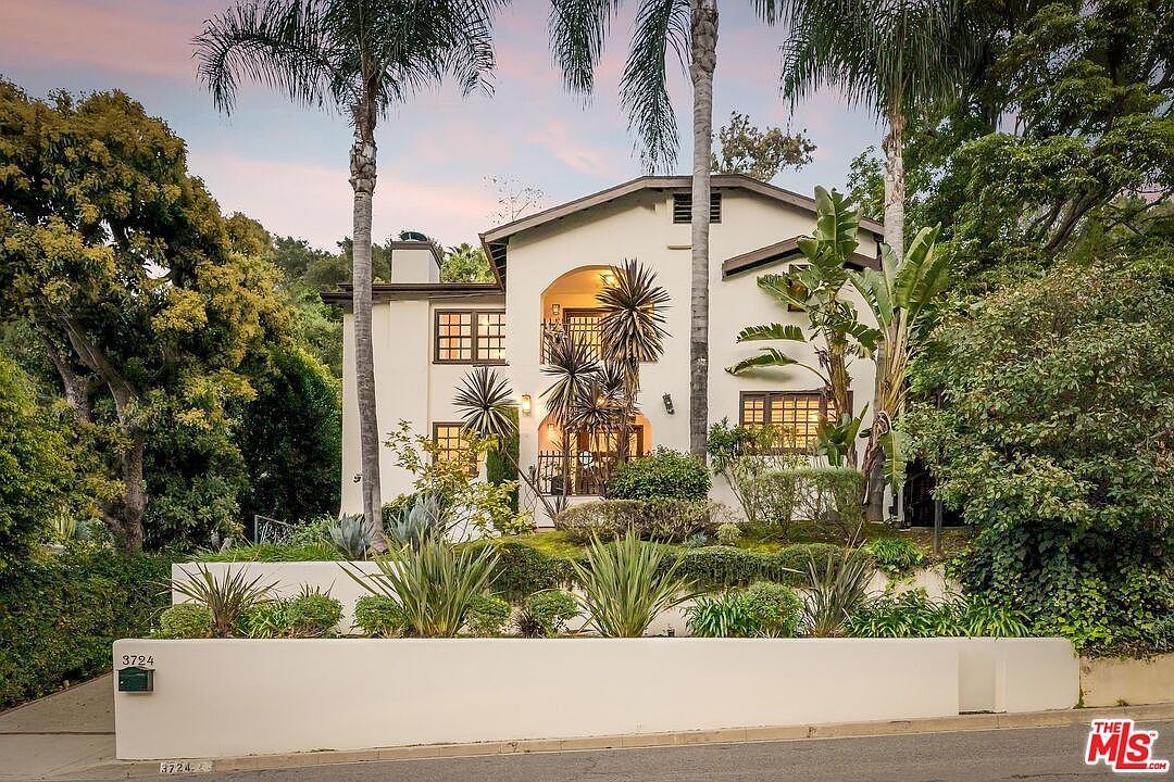 3724 Dixie Canyon Ave Sherman Oaks, CA 91423  | Single Family