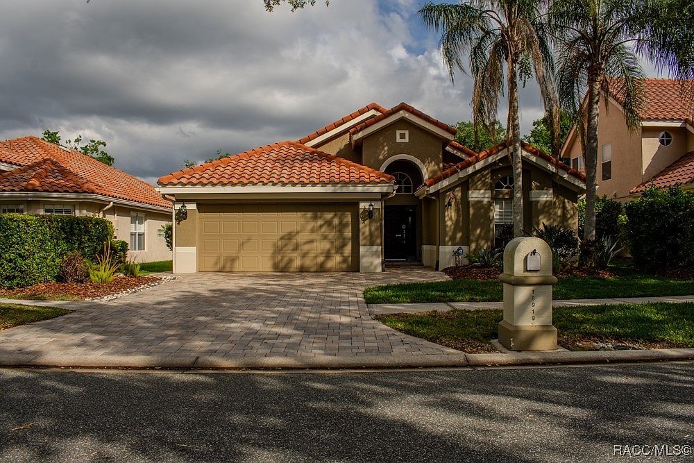 18919 Place Marquette Lutz, FL 33558 - Thumbnail 2