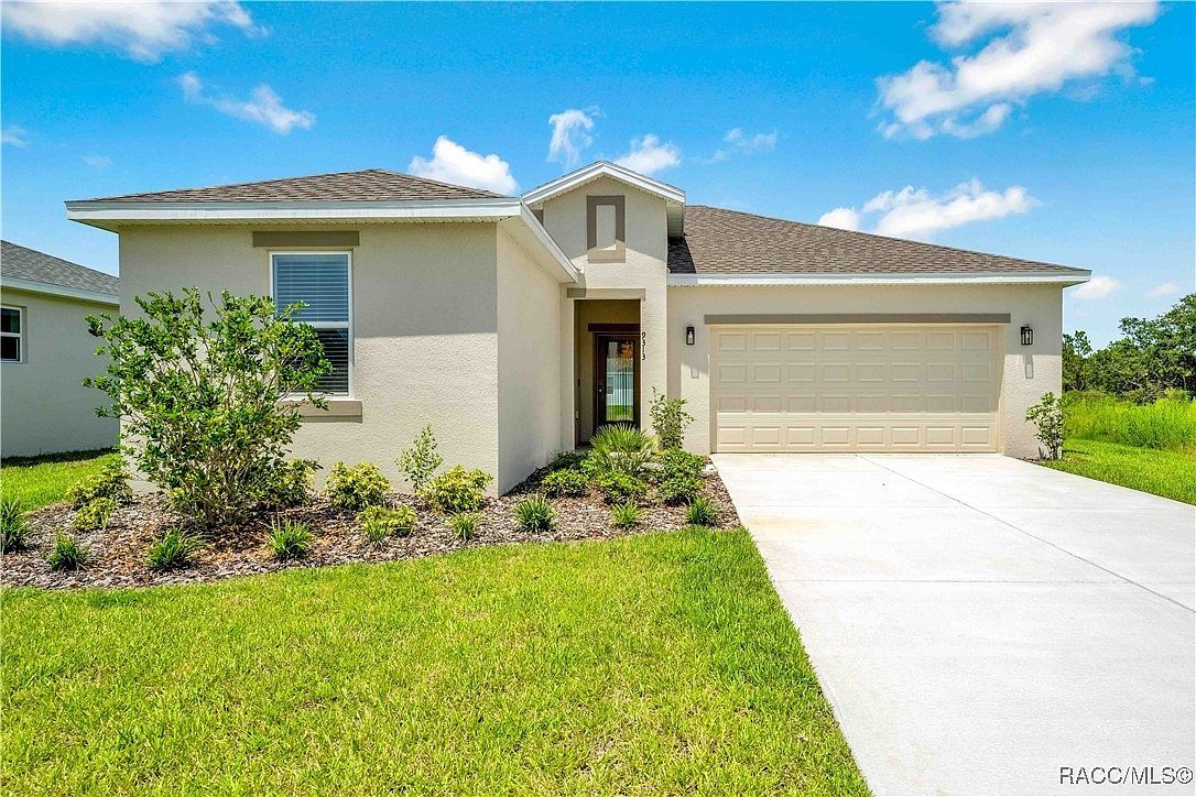 9313 Gentle Ben Ct Weeki Wachee, FL 34613 - Thumbnail 2
