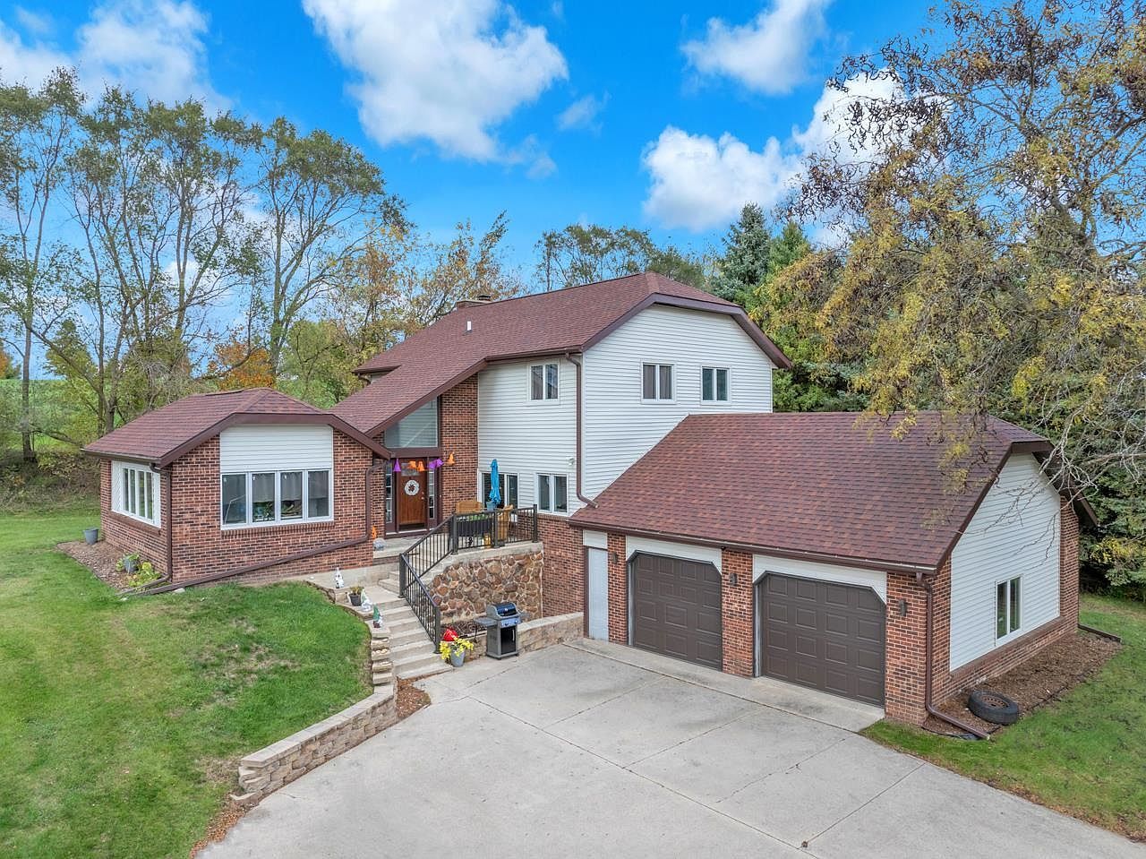 N1231 County Road V Campbellsport, WI 53010 - Thumbnail 2