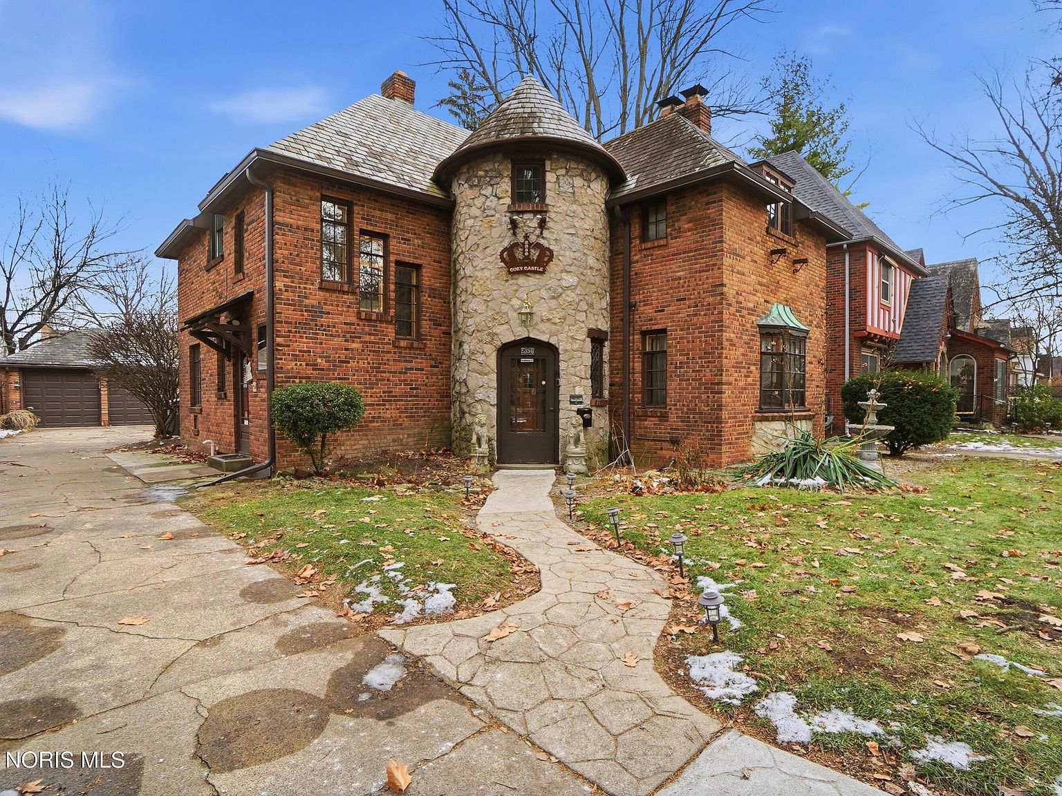 2356 Secor Rd Toledo, OH 43606 - Thumbnail 2