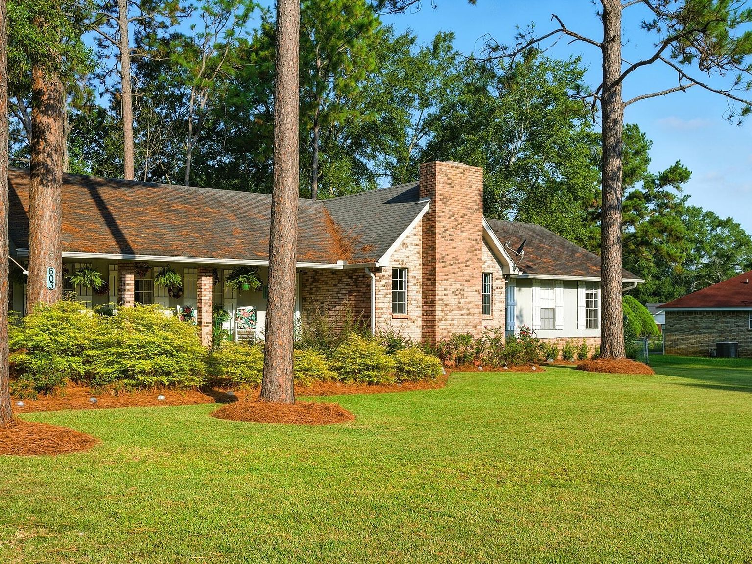 603 Maplewood Dr Hattiesburg, MS 39402 - Thumbnail 2