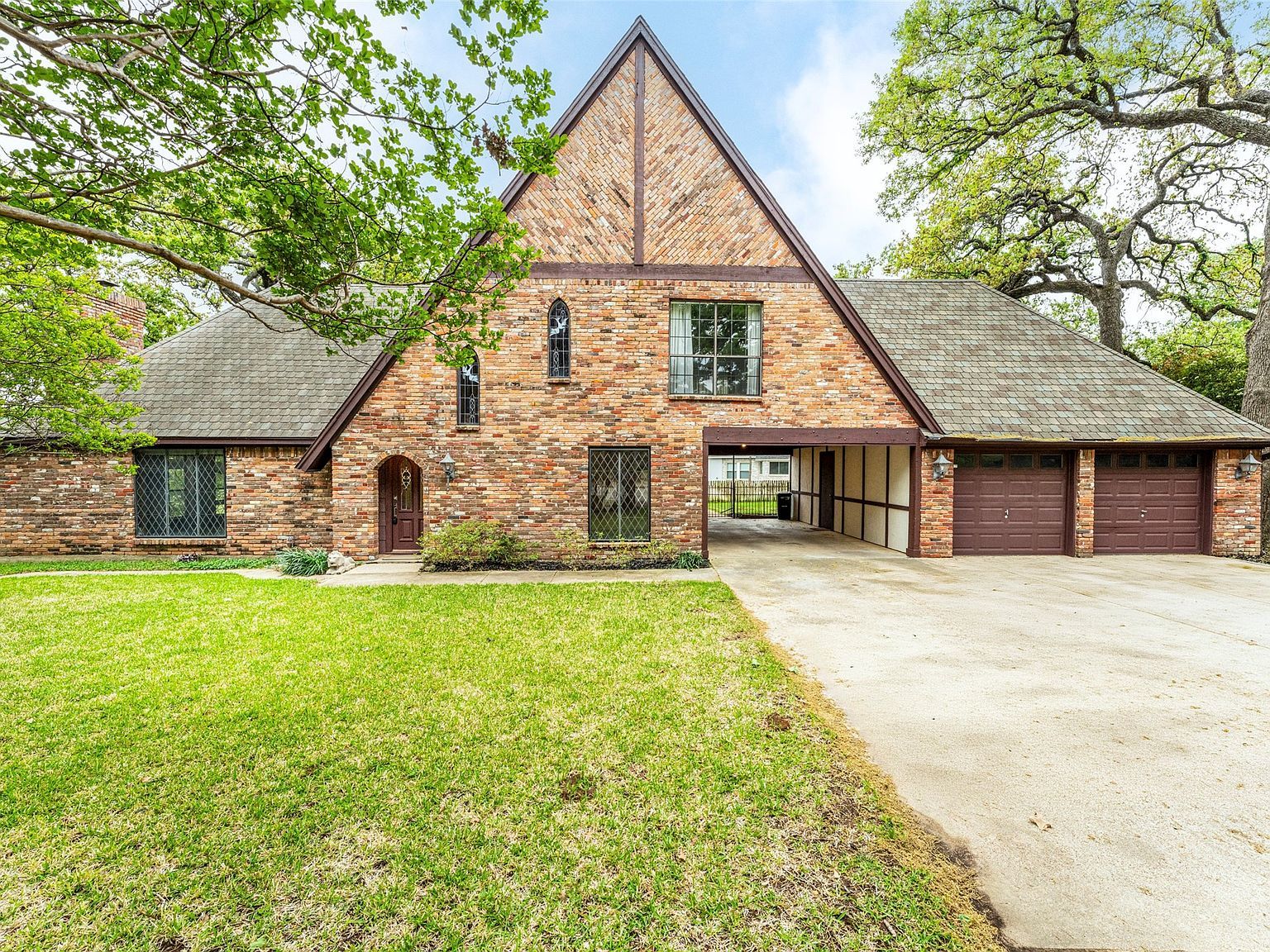1308 Clover Hill Rd Mansfield, TX 76063 | Single Family