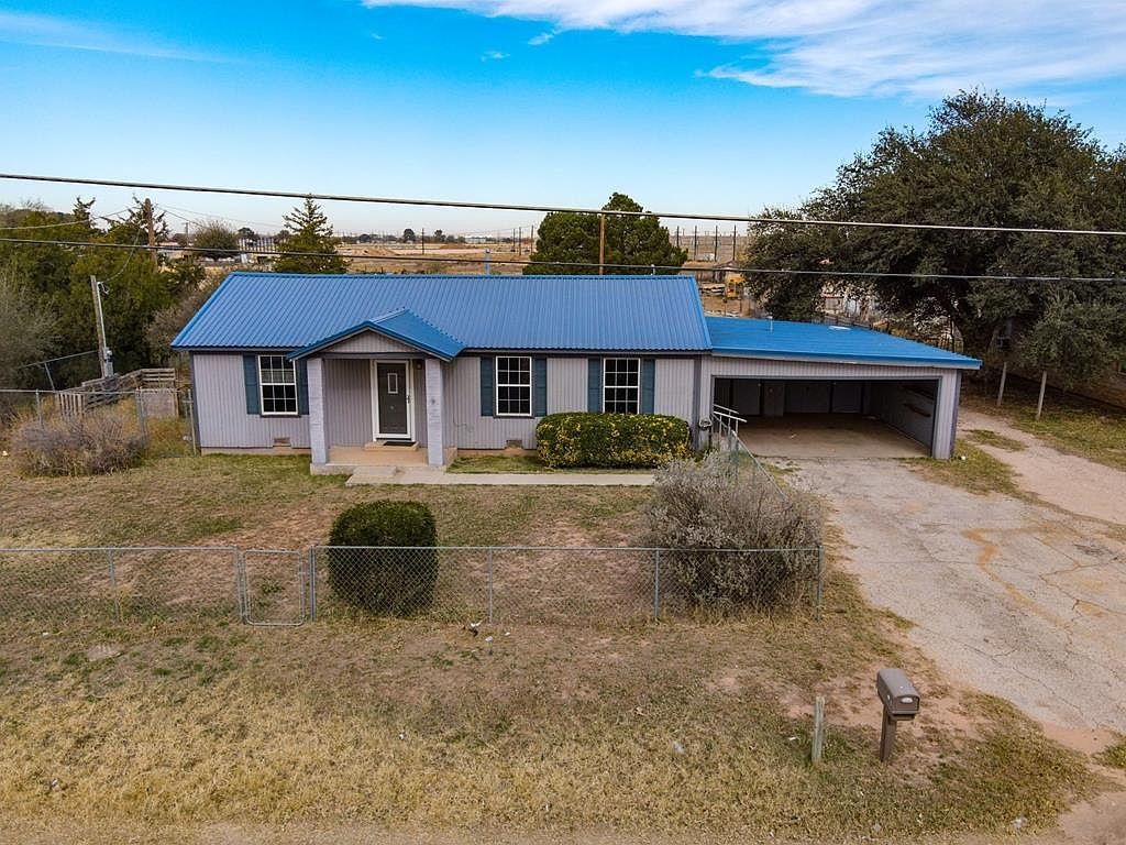 1912 W County Road 130 Midland, TX 79706 - Thumbnail 2