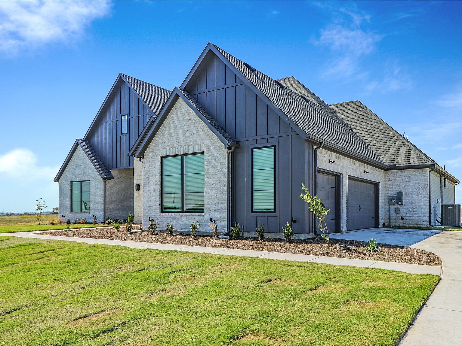 7517 County Road 1230 Godley, TX 76044 - Thumbnail 2