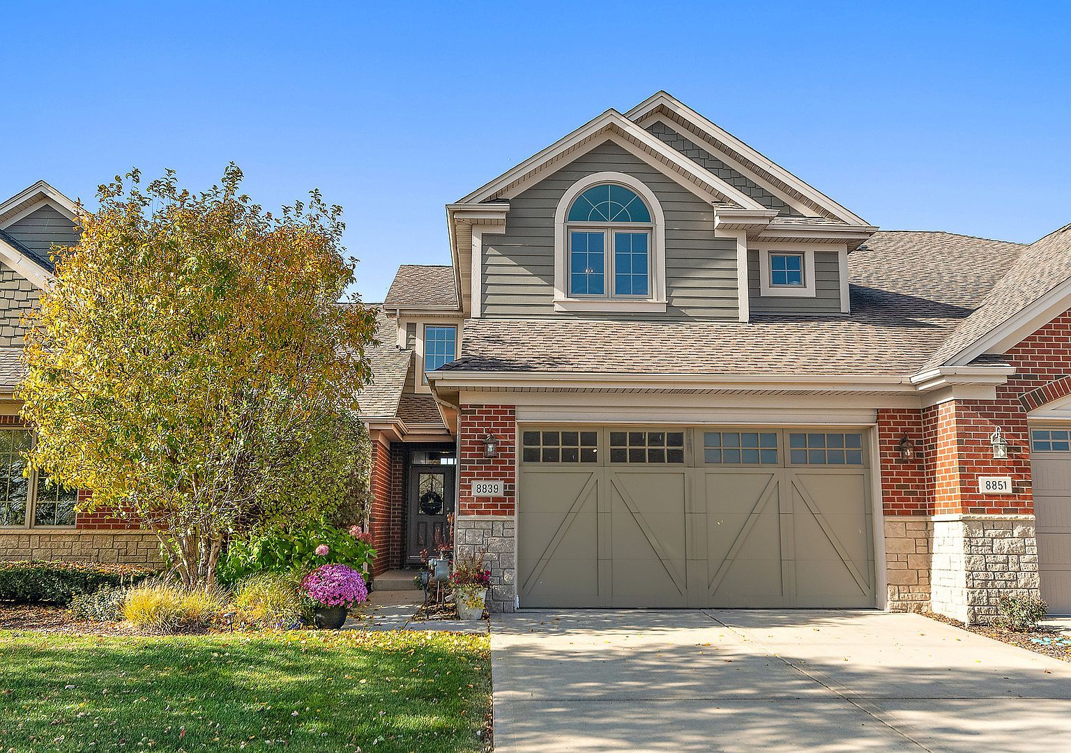 8839 Indiana Harbor Dr Frankfort, IL 60423 - Thumbnail 2