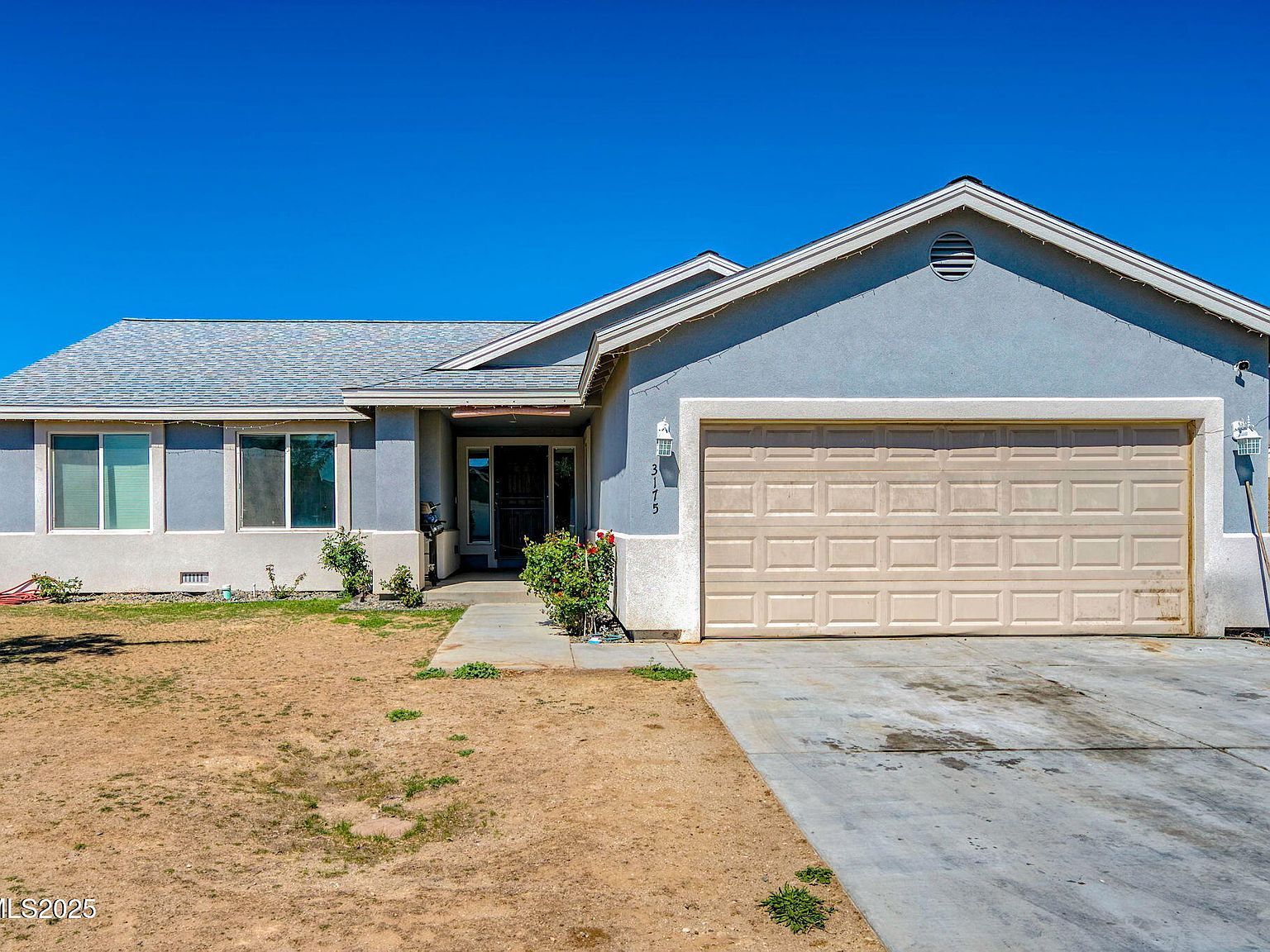 3175 Snowberry St Silver Springs, NV 89429 - Thumbnail 2