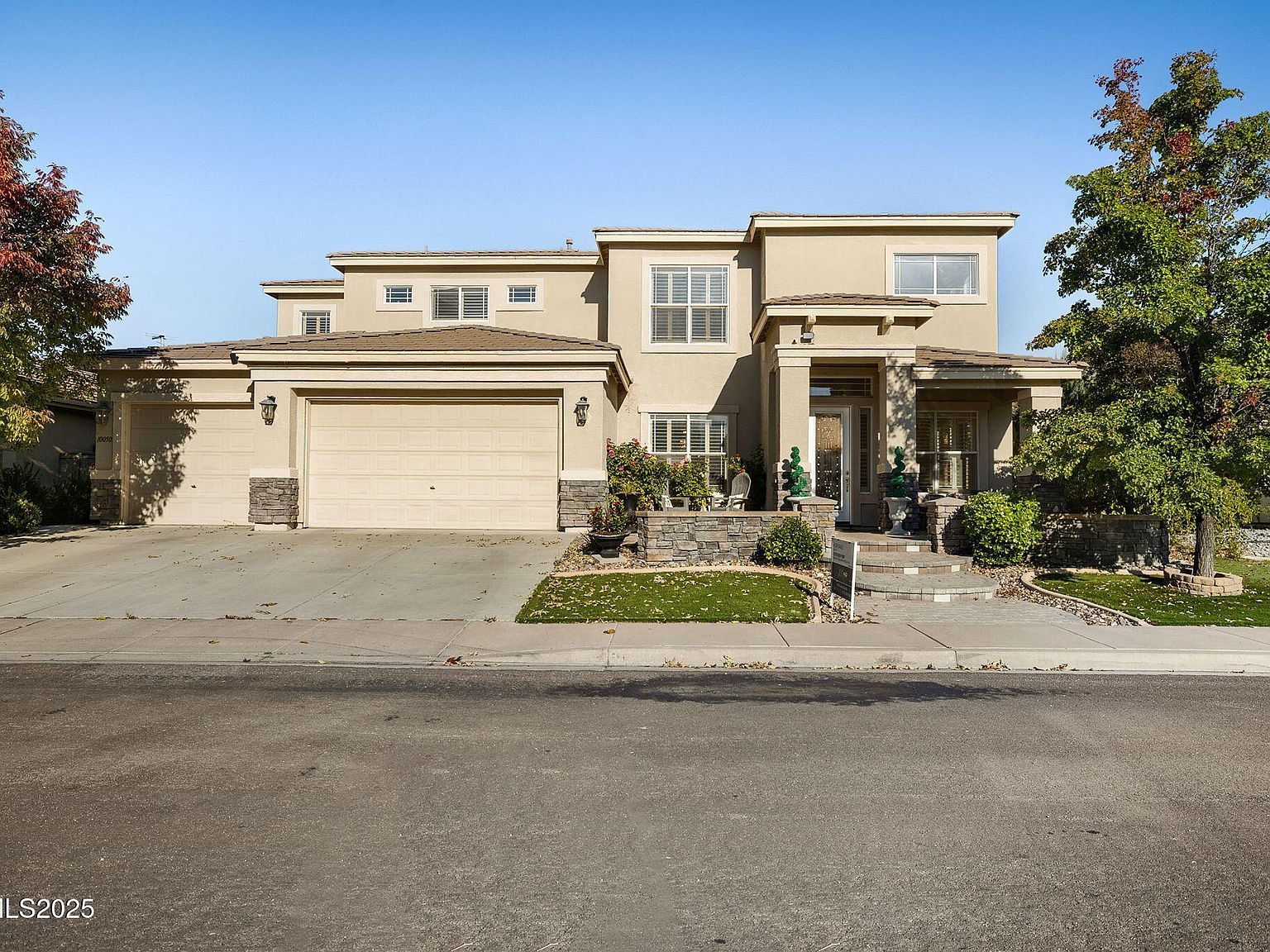 10050 Goler Wash Ct Reno, NV 89521 - Thumbnail 2