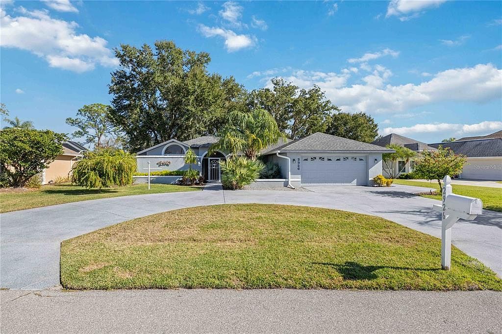 2926 Meadowood Ln Sebring, FL 33875 - Thumbnail 2