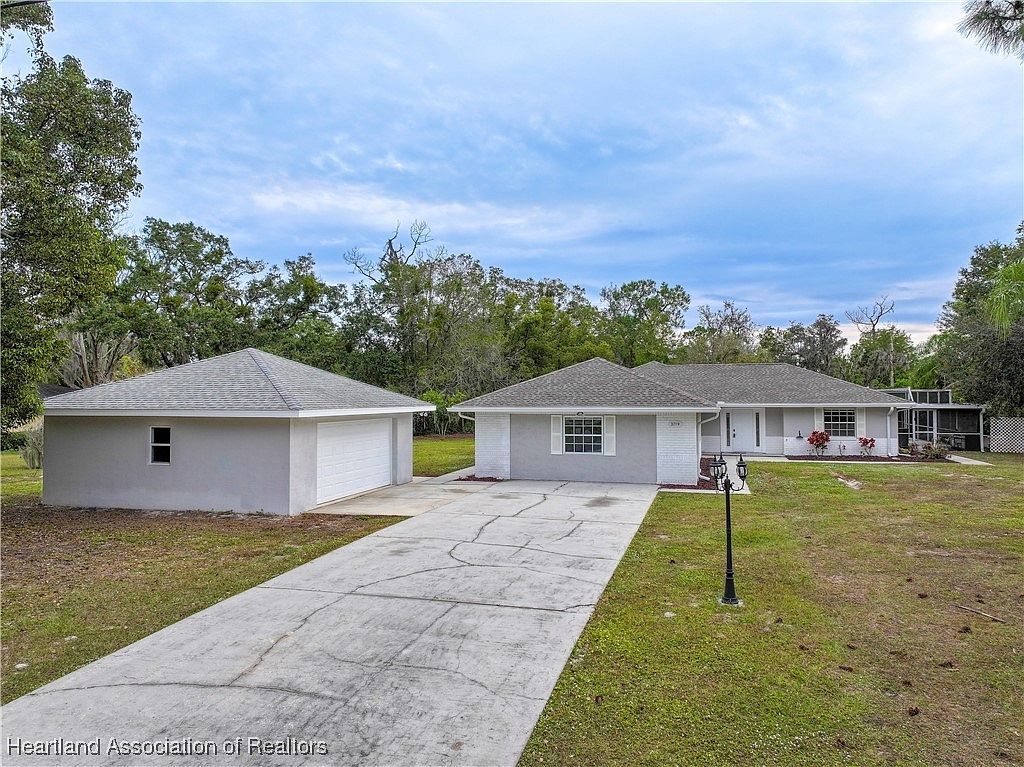3719 Fairway Rd Sebring, FL 33872 - Thumbnail 2