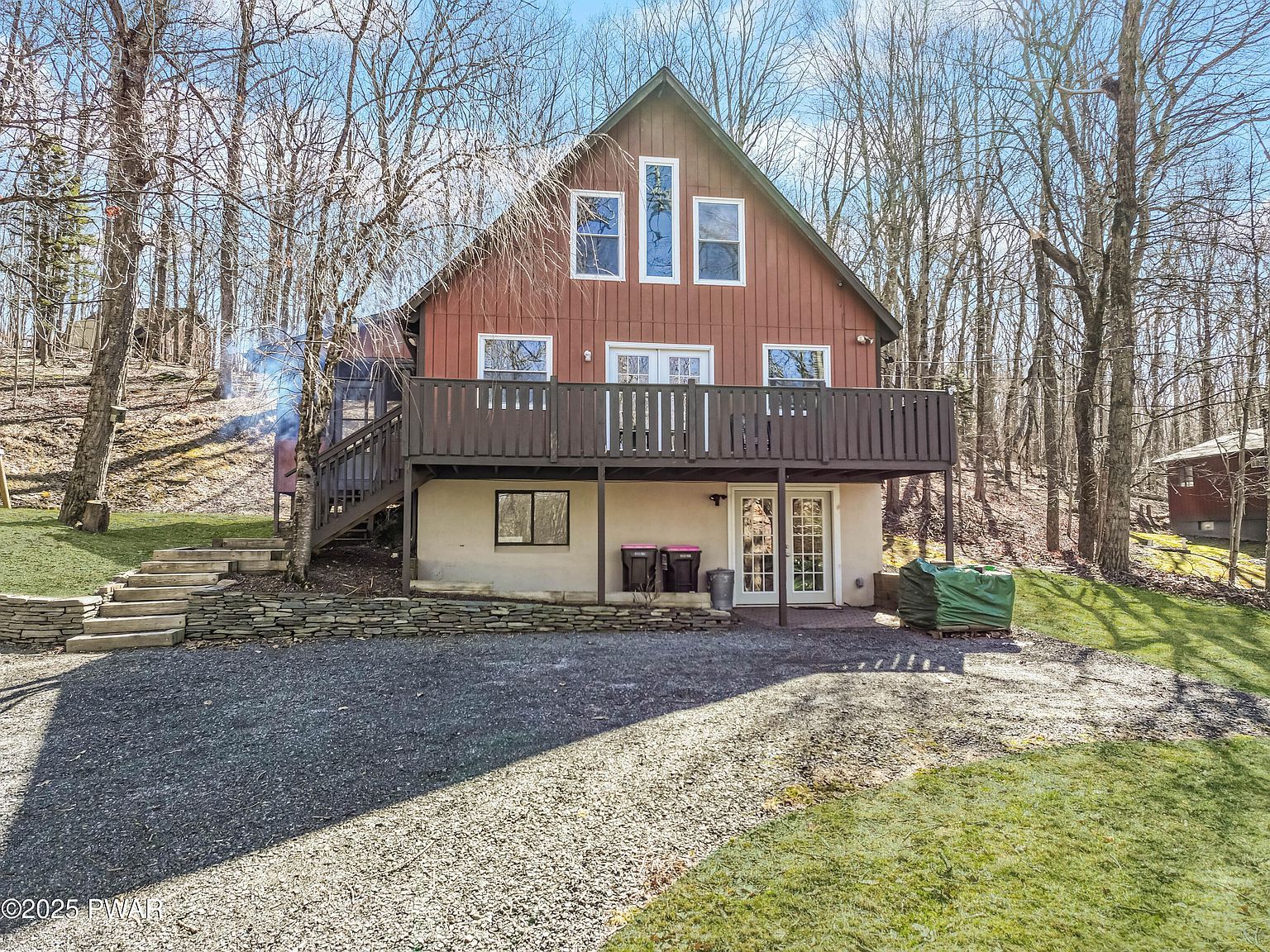 132 S Shore Dr Milford, PA 18337 - Thumbnail 2