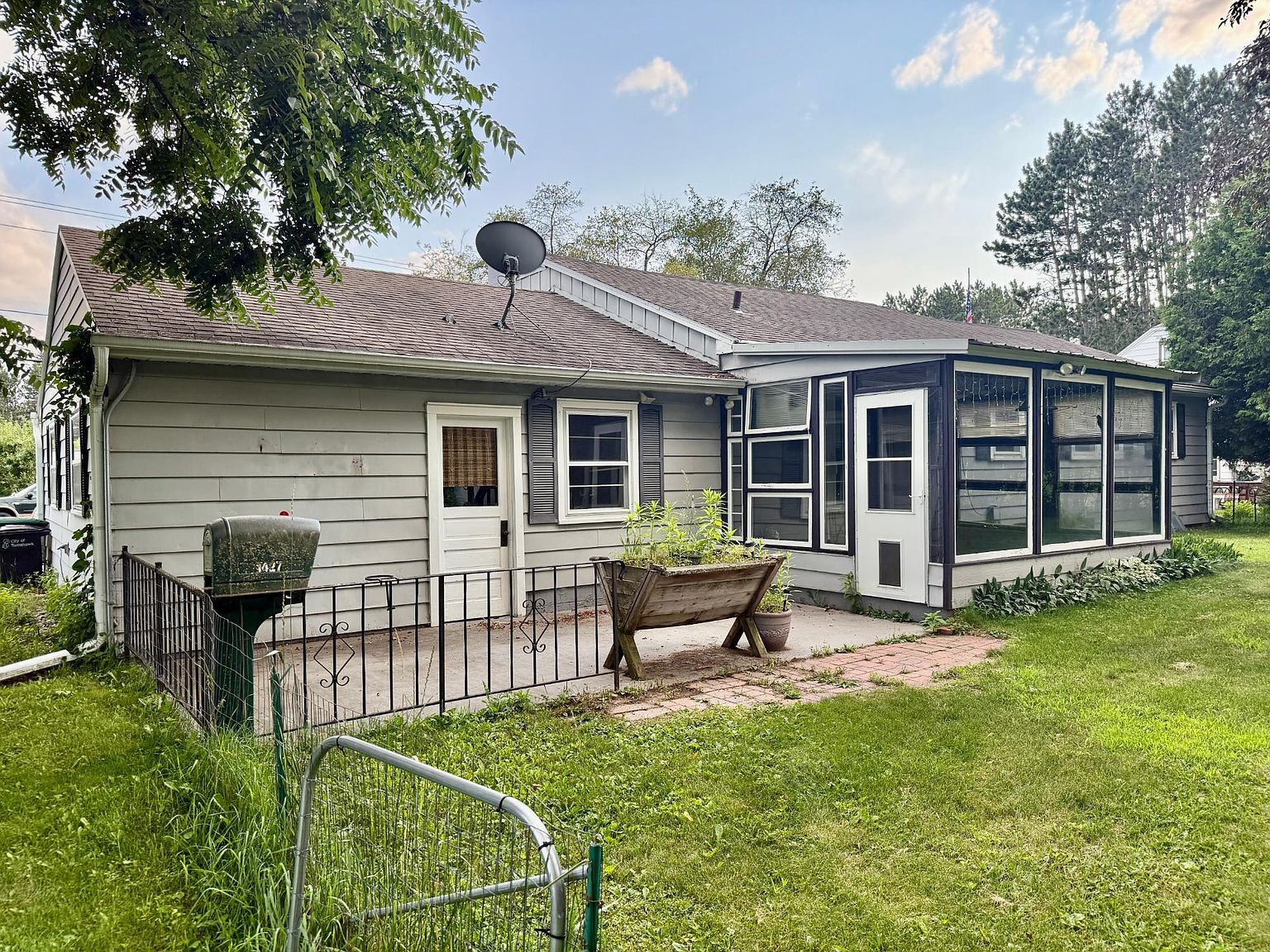 1427 E Somo Ave Tomahawk, WI 54487 - Thumbnail 2