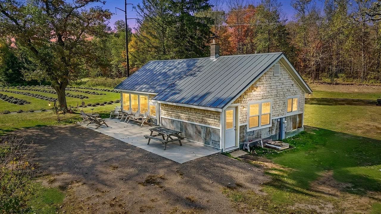 W6098 Stelling Rd Tomahawk, WI 54487, 54487