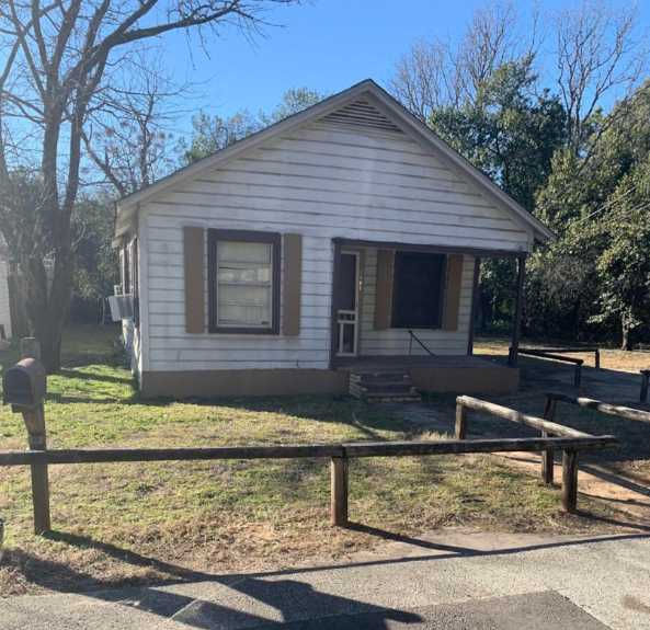 1401 South Buckley Avenue, Tyler, TX 75701, USA  | Single Family