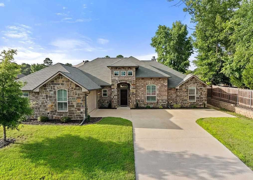 9321 Stonebank Crossing, Tyler, TX 75703, USA  | Single Family