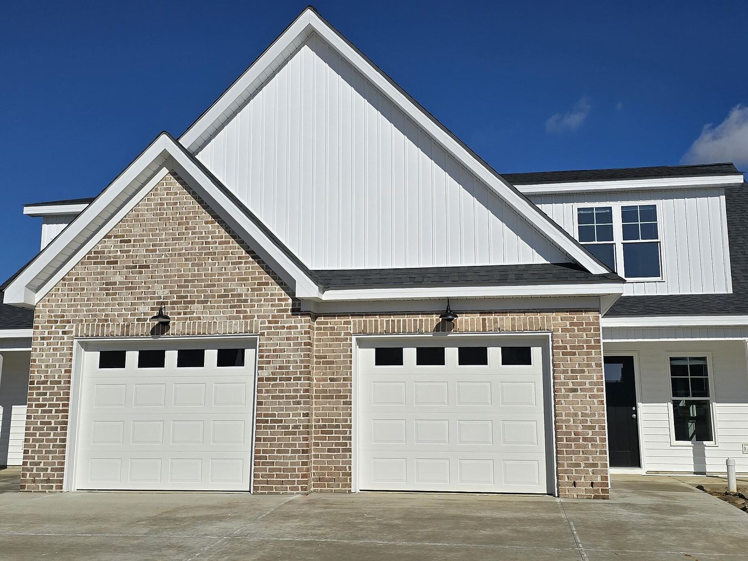 636 Abigail Taylor Dr #A Greenville, NC 27834 - Thumbnail 2