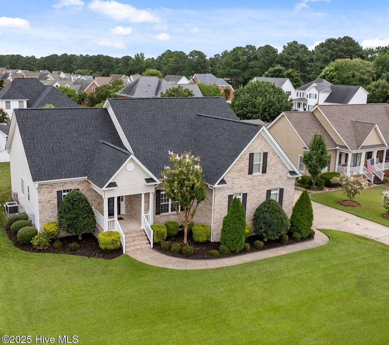 2243 Black Horse Ln Winterville, NC 28590 - Thumbnail 2