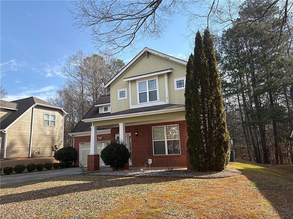 404 Park Pl Fairburn, GA 30213  | Single Family