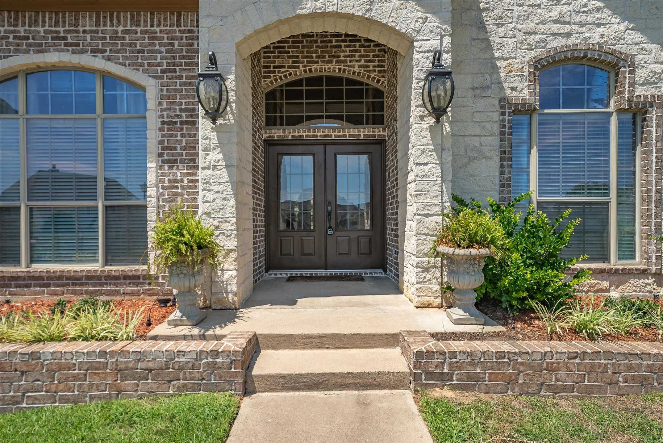 1512 Camden Court, Lindale, TX, USA, 75771  | Single Family