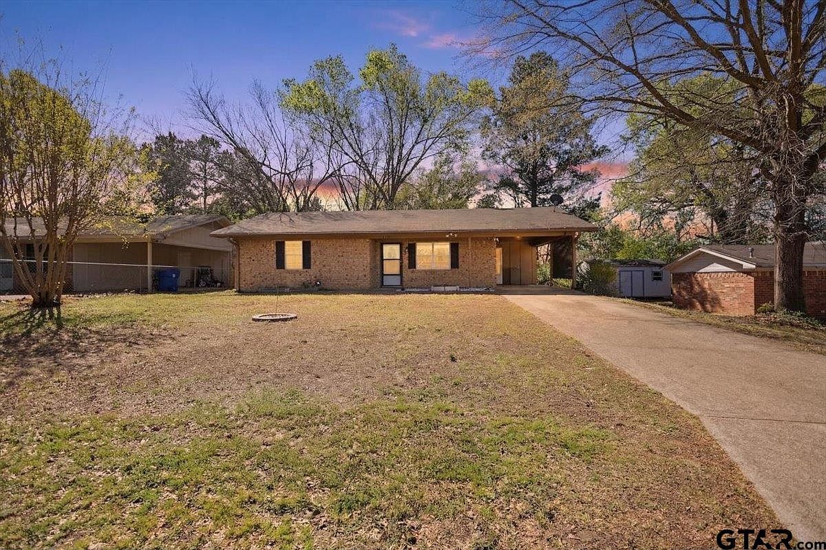 14596 Tucker St N Lindale, TX 75771  | Single Family