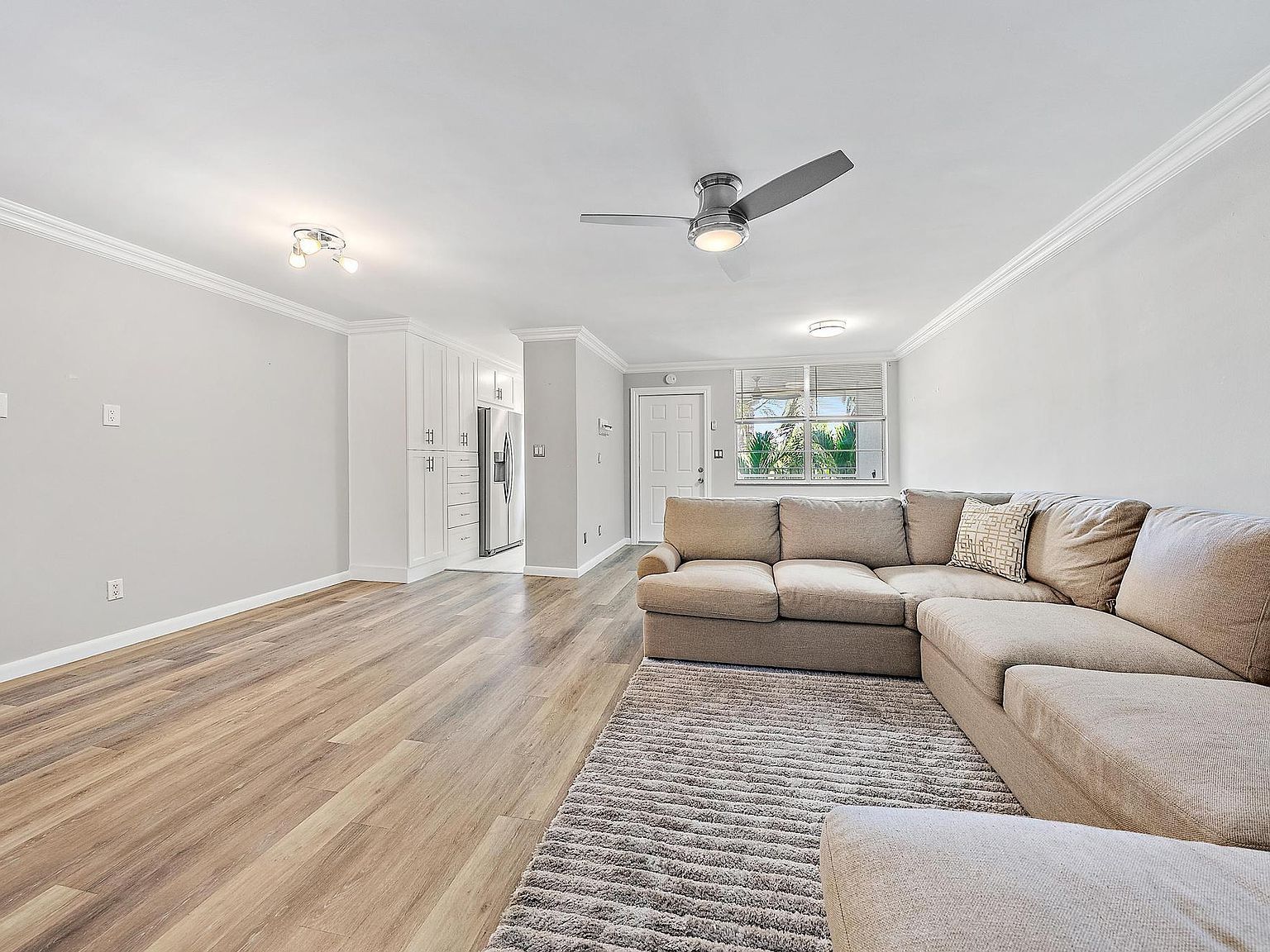 109 Paradise Harbour Blvd APT 307 North Palm Beach, FL 33408 - Thumbnail 2