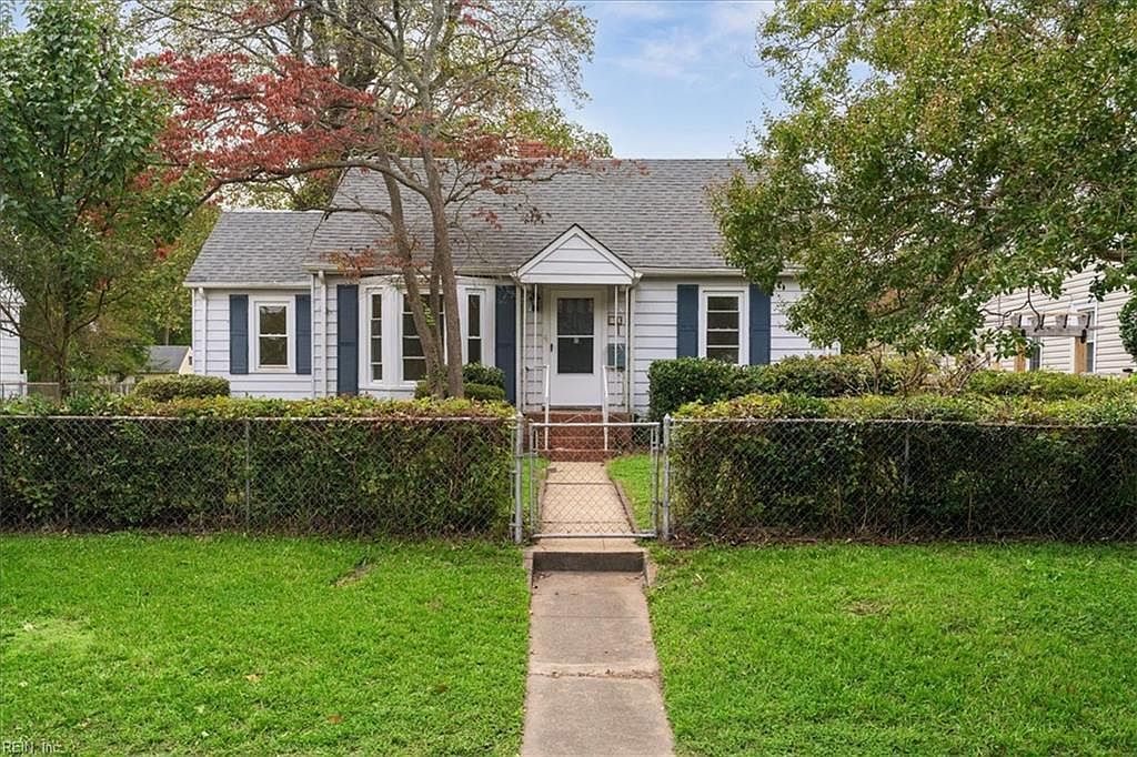 8909 Stratford St Norfolk, VA 23503 - Thumbnail 2