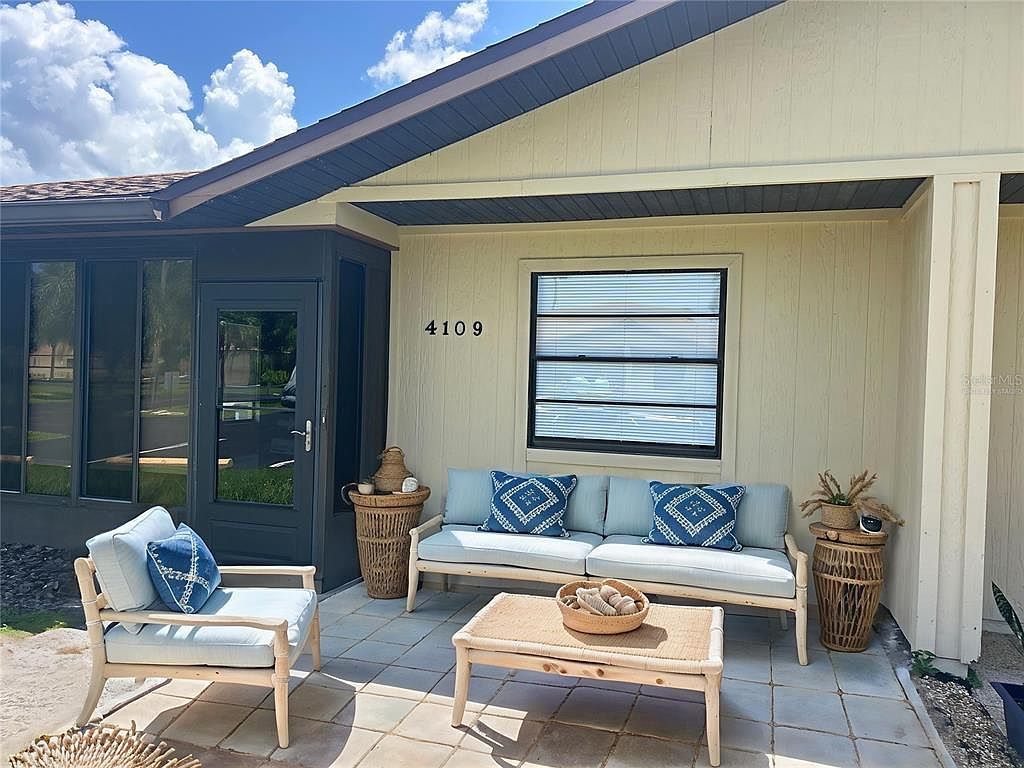 4109 66th Street Cir W #4109 Bradenton, FL 34209 - Thumbnail 2